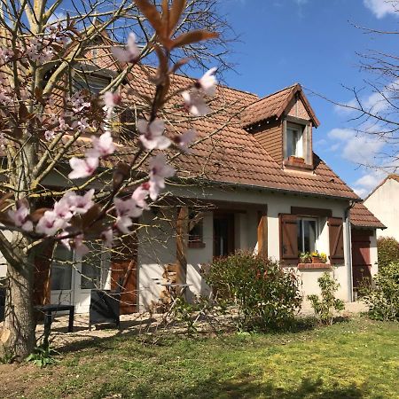 Au Coeur Des Chateaux Cheverny Bagian luar foto